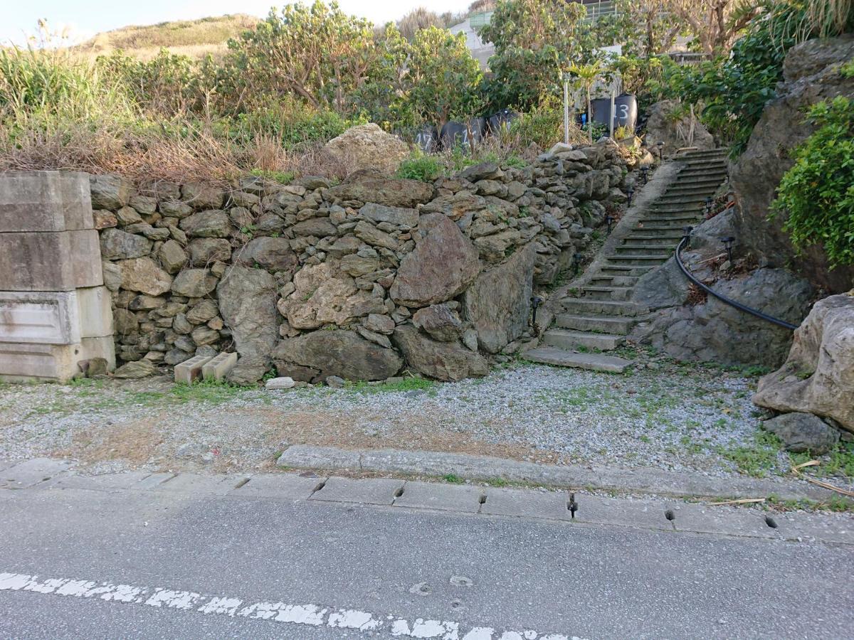 Maribu Beach House 恩纳 外观 照片